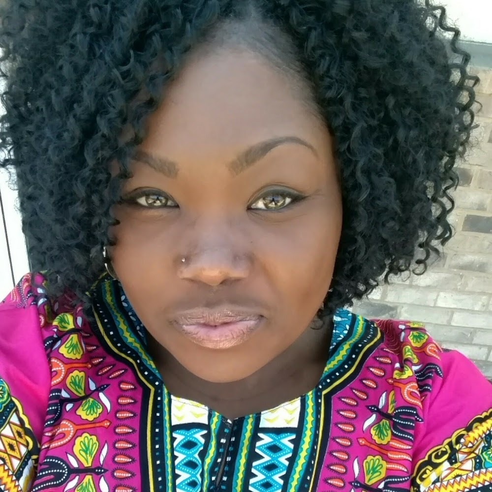 Meet your Posher, Keisha